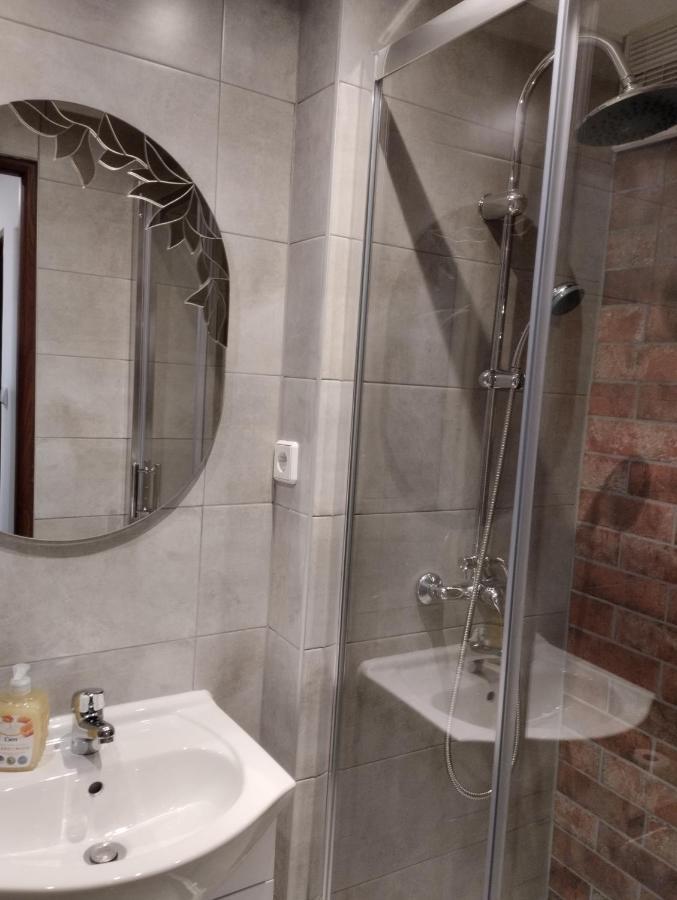 Apartament Kaja Apartment Gorzow Wielkopolski Luaran gambar